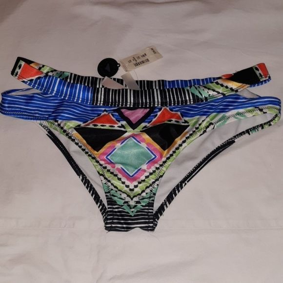NWT Aeropostale Cheeky Fit Swimsuit Bottoms‎ Med - Picture 1 of 6